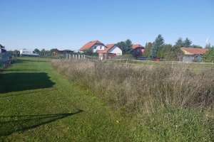 Halle (Saale) nördlich: Bungalow-Neubau auf 1125 qm Baugrundstück – Am Stoben 0, 6420 Edlau – Vorschaubild 3