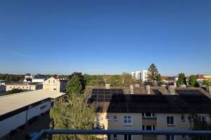 Exklusive, möblierte 2-Zimmer-Wohnung mit Balkon & Garage | Upscale Furnished 2-Room Apartment – Oettinger Straße 9, 86154 Oberhausen-Nord, Augsburg – Vorschaubild 2