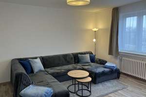 Am Biebricher Schlosspark: Gemütliche, möblierte  3,5-ZKBB-Wohnung mit neuer Einbauküche – Dunantstraße 7, 65203 Biebrich, Wiesbaden – Vorschaubild 11