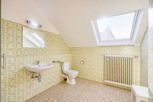 DHH in Fischenich, mit schönem Garten + großer Terrasse ideal für Familien, Garage, Linie 18 ca.700m – Die vollständige Adresse der Immobilie erhältst du vom Anbieter., 50354 Hürth – Vorschaubild 28