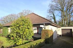 Charmanter Bungalow in ruhiger Siedlungslage. Bezugsfrei ! – Ammerland (Kreis) – Vorschaubild 1