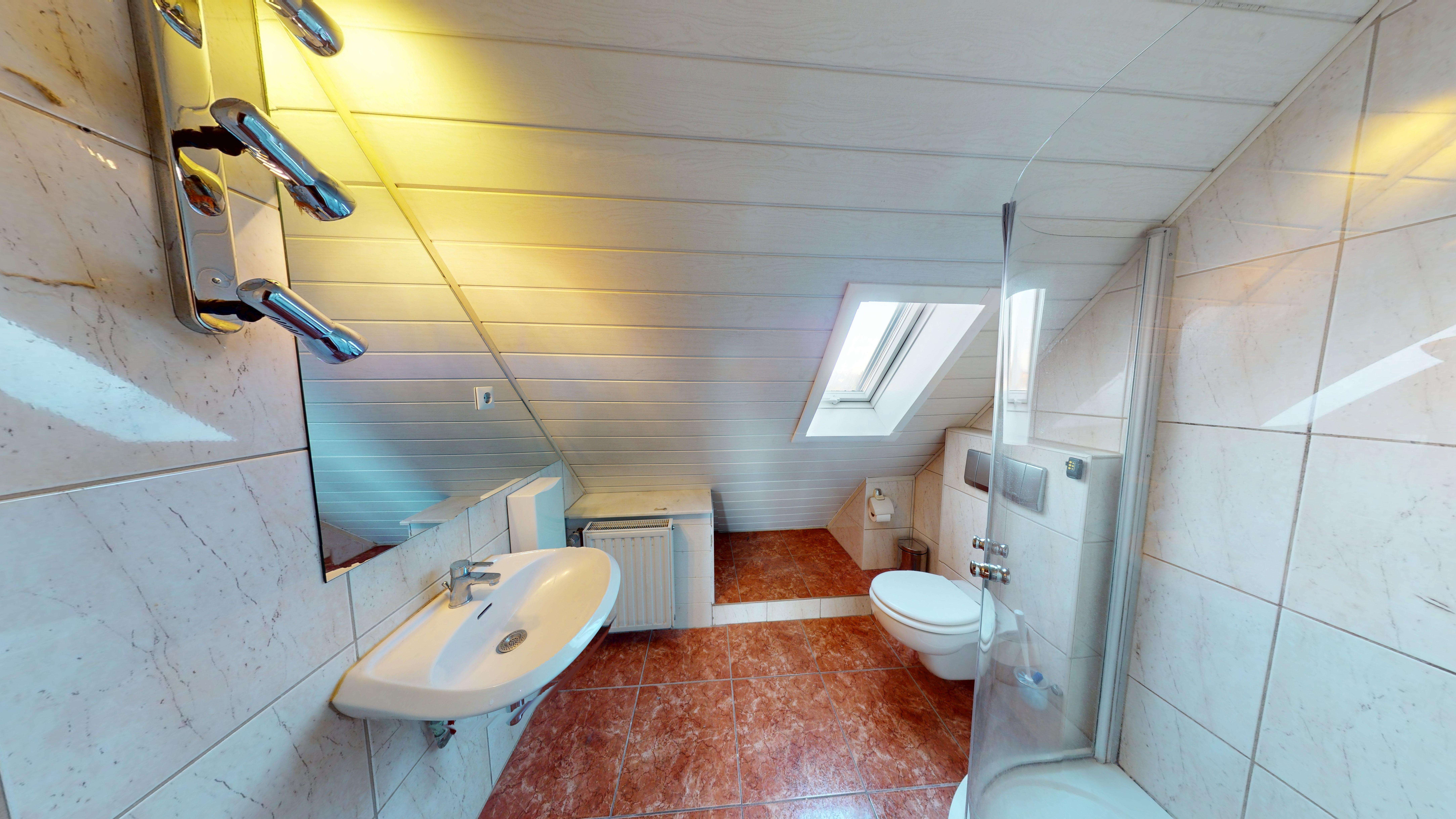 Immobilie in Kölleda - Reihenmittelhaus mit Wellnesskeller in beliebter Wohnlage von Kölleda - Bild 6