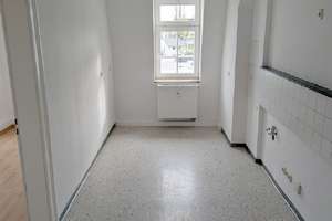 viel Platz auf 85m²: helle 2,5-Zi-Wohnung in der Neustadt – Schönbrunnstraße 2, 1099 Äußere Neustadt, Dresden – Vorschaubild 6