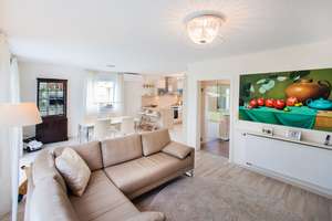 Top end, luxurious, modern family home with Garden, quiet neighbourhood near Strothoff Intl – Die vollständige Adresse der Immobilie erhältst du vom Anbieter., 63263 Neu-Isenburg – Vorschaubild 3
