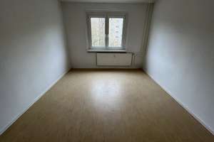 Wohnung an ruhiger Seitenstraße gesucht ? – Ringenwalder Straße 43, 12679 Marzahn, Berlin – Vorschaubild 5