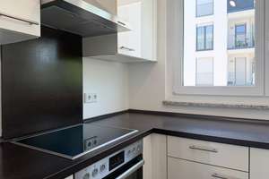 Neuwertige 2-Zimmer-Wohnung mit Balkon und Tiefgaragenstellplatz – Die vollständige Adresse der Immobilie erhältst du vom Anbieter., 81369 Mittersendling, München – Vorschaubild 7
