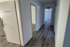 Große Wohnung in Karlsruhe - Waldstadt – Die vollständige Adresse der Immobilie erhältst du vom Anbieter., 76139 Waldstadt, Karlsruhe – Vorschaubild 10