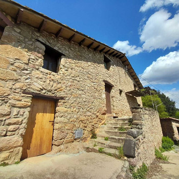 Immobilien zum Verkauf in La Vall de Bianya