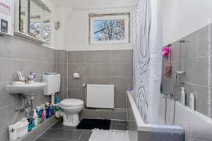 Property thumbnail 19