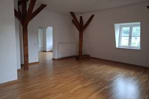 Großzügige, helle 4-Zimmer-Wohnung in Riedenburg – Die vollständige Adresse der Immobilie erhältst du vom Anbieter., 93339 Riedenburg – Vorschaubild 4