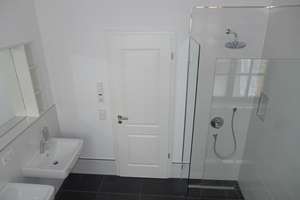 Sehr  schöne 4 Z. Wohnung m. Dachterasse+Balkon+ 2x Stellplatz im Waldstraßenviertel – Die vollständige Adresse der Immobilie erhältst du vom Anbieter., 4105 Zentrum-Nordwest, Leipzig – Vorschaubild 12