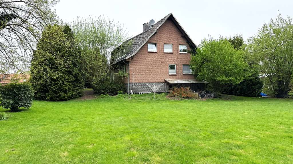 Immobilie in Sassenburg - Familienfreundlich, großzügig und naturnah wohnen auf weitläufigem Grundstück - Bild 0