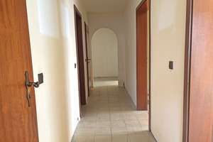 Großzügige 3-Zimmer Wohnung mit Balkon – Die vollständige Adresse der Immobilie erhältst du vom Anbieter., 42113 Uellendahl-Katernberg, Wuppertal – Vorschaubild 4