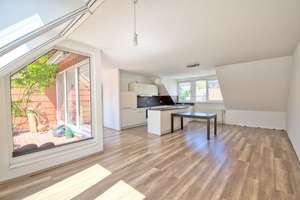 ⭐️ Sensation im Dachgeschoss - helle 5 Zimmer Wohnung mit Süd West Balkon und Blick ins Grüne – Die vollständige Adresse der Immobilie erhältst du vom Anbieter., 13403 Reinickendorf (Ortsteil), Berlin – Vorschaubild 3