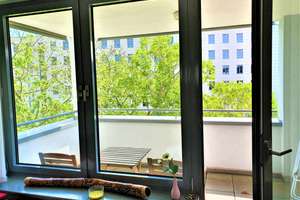 Moderne gepflegte 2-Zimmer-Wohnung mit Balkon und EBK in Düsseldorf-Golzheim – Am Bonneshof 7, 40474 Golzheim, Düsseldorf – Vorschaubild 9