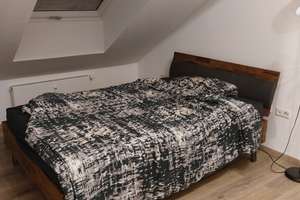 Befristet: voll möblierte 2-Zimmer Dachgeschosswohnung mit EBK, Balkon und Fahrradkellerin Wixhausen – Die vollständige Adresse der Immobilie erhältst du vom Anbieter., 64291 Wixhausen, Darmstadt – Vorschaubild 8