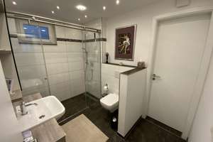 Elegantes Endreihenhaus mit 6 Zimmern und Carport in Garching – Pfarrer-Seeanner-Straße 26, 85748 Garching bei München – Vorschaubild 17