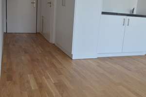 Modernes 1-Zimmer-Apartment für Studenten / Auszubildende mit Balkon, Dachterrasse & Top-Lage  – Steinhauser Straße 1, 81677 Steinhausen, München – Vorschaubild 6