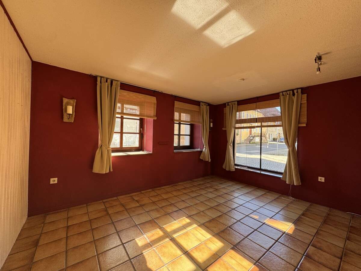 Immobilie in Heideck - Denkmalgeschützte Besonderheit: Eigennutzung, Mietertrag und Ausbaupotenzial unter einem Dach - Bild 6