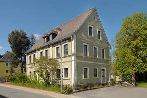 Entkernte Unternehmervilla mit viel Platz, aufteilbar oder Wohnen und Arbeiten unter einem Dach – Die vollständige Adresse der Immobilie erhältst du vom Anbieter., 95233 Helmbrechts – Vorschaubild 1