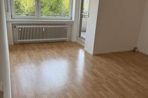 Von Privat: Gut geschnittene, ruhige 3-Zimmer-Wohnung in kleiner Einheit in Mainz-Finthen