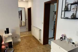 Freundliche und modernisierte 3-Raum-Wohnung mit gehobener Innenausstattung mit EBK in Hannover – Die vollständige Adresse der Immobilie erhältst du vom Anbieter., 30419 Stöcken, Hannover – Vorschaubild 7