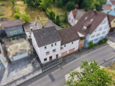 Charmantes Wohnhaus mit vielseitig nutzbarer Scheune und Ausbaupotenzial
