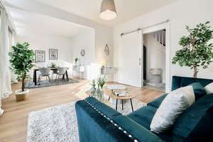 Niendorf: Großzügiges Einfamilienhaus mit PKW Stellplatz+Garten – Die vollständige Adresse der Immobilie erhältst du vom Anbieter., 22459 Niendorf, Hamburg – Vorschaubild 2