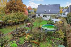 Familienidyll mit großem Garten in Neumünsters beliebter Gartenstadt – Neumünster – Vorschaubild 3