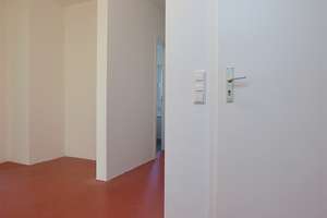 Sonnige, großzügige 4-Zimmer Wohnung in Stuttgart Uhlbach – Die vollständige Adresse der Immobilie erhältst du vom Anbieter., 70329 Uhlbach, Stuttgart – Vorschaubild 30