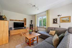 Exklusives Endreihenhaus mit Sauna und Kaminofen in bester Wohnlage von Pinneberg – Die vollständige Adresse der Immobilie erhältst du vom Anbieter., 25421 Pinneberg – Vorschaubild 8