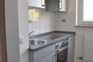 Helle, neuwertige 2-Zimmer-Wohnung mit Tageslichtbad, Balkon und EBK in Nürnberg-Erlenstegen – Oedenberger Straße 136, 90491 Erlenstegen, Nürnberg – Vorschaubild 4