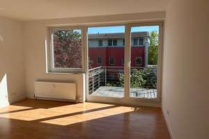 Reihenmittelhaus mit Gartenanteil,max. 5 Personen, mit eigenem festen Einkommen – Käthe-Heinemann-Weg 19, 13591 Staaken, Berlin – Vorschaubild 11