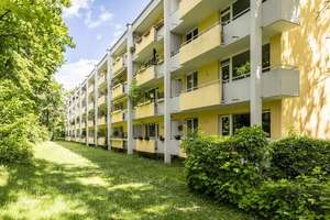 Direkt am Park: Charmante, bezugsfreie Eigentumswohnung mit Westbalkon und Blick ins Grüne – Die vollständige Adresse der Immobilie erhältst du vom Anbieter., 81927 Englschalking, München – Vorschaubild 3