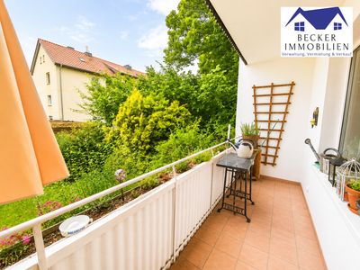3-Zimmer Wohnung mit Balkon - frisch Renoviert!