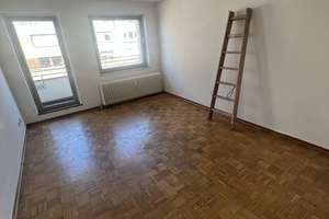 2-Zimmer-Wohnung mit Einbauküche & Balkon in Oberhausen – Marktstr. 145, 46045 Altstadt-Süd, Oberhausen – Vorschaubild 1