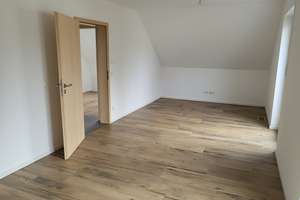 Top-Lage: Helles Reiheneckhaus mit 6 Zimmern in Fürstenfeldbruck – Zum Krebsenbach 10, 82256 Fürstenfeldbruck – Vorschaubild 16