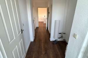 Modernisierte 2-Zimmer-Wohnung mit geh. Innenausstattung mit EBK/ eigenen Eing. – Am Haselborn 1 D, 38448 Warmenau, Wolfsburg – Vorschaubild 3