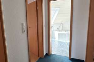 Gepflegte 4-Zimmer-Doppelhaushälfte mit Garten, Terrasse und Stellplatz in Eversten – Die vollständige Adresse der Immobilie erhältst du vom Anbieter., 26131 Eversten, Oldenburg (Oldenburg) – Vorschaubild 7