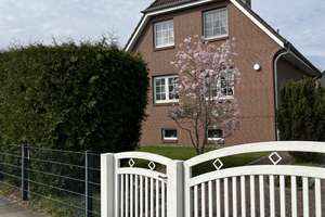 Einfamilienhaus mit Vollkeller HH-Finkenwerder, Airbusnähe, von privat – Die vollständige Adresse der Immobilie erhältst du vom Anbieter., 21129 Finkenwerder, Hamburg – Vorschaubild 2