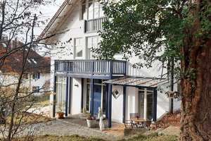 AIGNER - Idyllische Doppelhaushälfte in Grafrath - Natur, Ruhe und Lebensqualität – Die vollständige Adresse der Immobilie erhältst du vom Anbieter., 82284 Grafrath – Vorschaubild 2