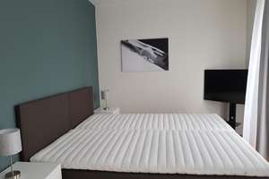 Voll möblierte 2-Zimmer-Penthouse-Wohnung mit großer Südterrasse im beliebten Berlin-Adlershof – Dörpfeldstr. 5, 12489 Adlershof, Berlin – Vorschaubild 13