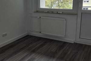 Schöne und komplett sanierte 3,5 Zimmer Wohnung in DU-Großenbaum mit 2 Balkonen – Angermunderstr. 85, 47269 Großenbaum, Duisburg – Vorschaubild 11