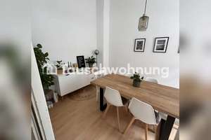 Tauschwohnung: 60 m2 Altbaucharme in Sülz gegen größer 
