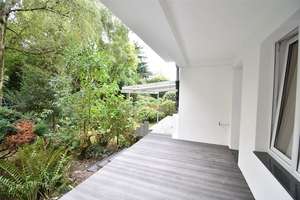 OBK - Terrasse mit Blick ins Grüne! Sanierte 2-Zi-Whg im Souterrain  – Schorlemerstraße 2, 40549 Oberkassel, Düsseldorf – Vorschaubild 8