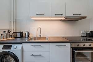 From 01.05 - Bright and Peaceful 3-rooms Apartment with Balcony – Die vollständige Adresse der Immobilie erhältst du vom Anbieter., 10715 Wilmersdorf, Berlin – Vorschaubild 22