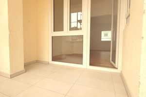 *ERSTBEZUG Kernsaniert 3 Zimmer*  2.OG  rechts mit Balkon, Küche und Waschmaschine. – Römerstraße 64, 70180 Stuttgart – Vorschaubild 8