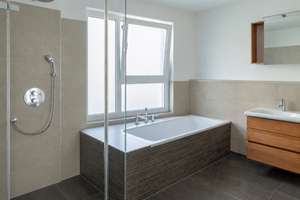 Wellness inklusive: Luxuswohnung mit Terrasse nähe Rheinpromenade – 67061 Süd, Ludwigshafen am Rhein – Vorschaubild 12