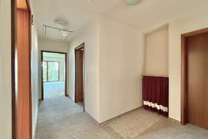 Solides & großzügiges Architektenhaus mit schönem Garten in reizvoller Wohnlage – Die vollständige Adresse der Immobilie erhältst du vom Anbieter., 30938 Burgwedel – Vorschaubild 12
