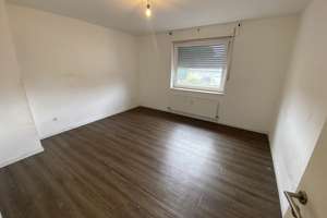 Großzügige 3,5-Zimmer-Wohnung mit Balkon in Duisburg-Laar – Friedrich-Ebert-Straße 136-138, 47119 Laar, Duisburg – Vorschaubild 3